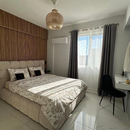 Sea View Apartment Near The Beach Paphos Exterior foto