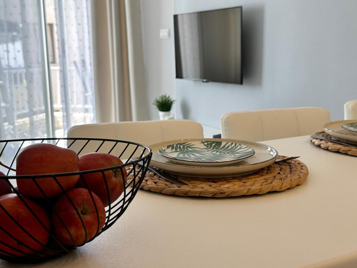 Sea View Apartment Near The Beach Paphos Exterior foto